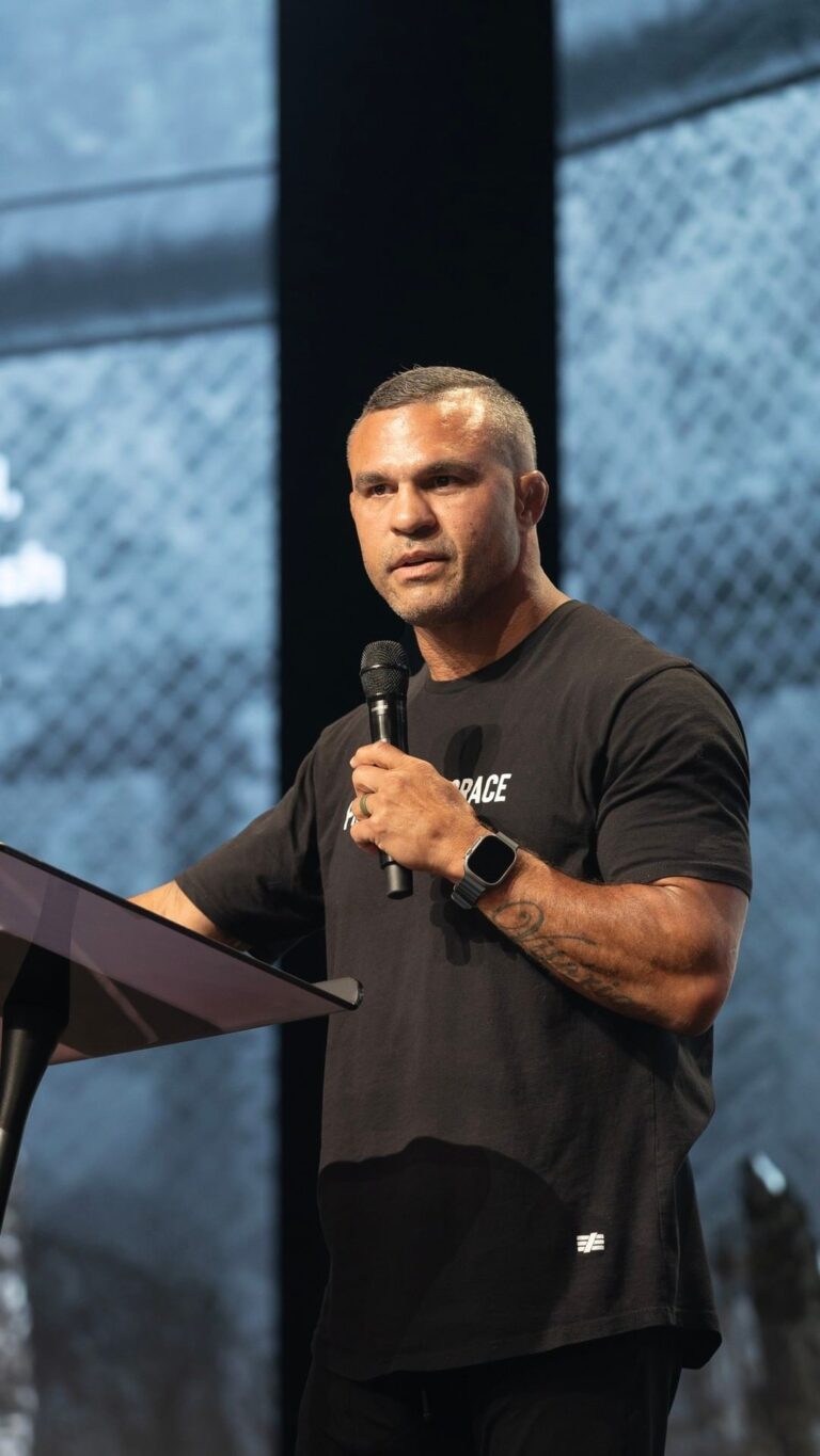 Vitor Belfort giving speech